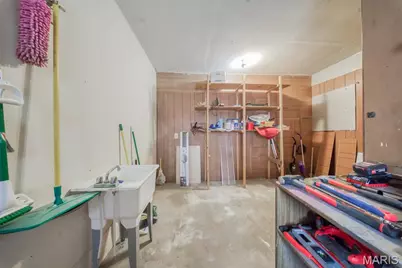 402 Locust Street, Cuba, MO 65453 - Photo 31