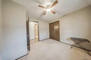 402 Locust St, Cuba, MO 65453 - Photo 21