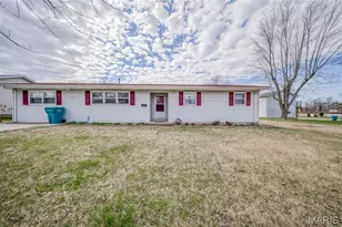 402 Locust St, Cuba, MO 65453 - Photo 3