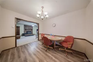 402 Locust St, Cuba, MO 65453 - Photo 11