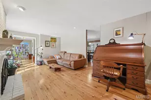 15261 Golden Rain Dr, Chesterfield, MO 63017 - Photo 5