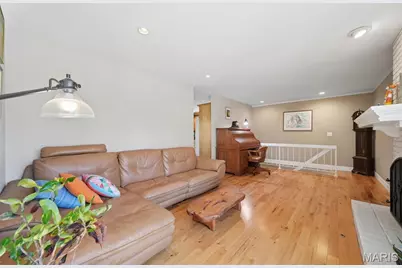 15261 Golden Rain Drive, Chesterfield, MO 63017 - Photo 7