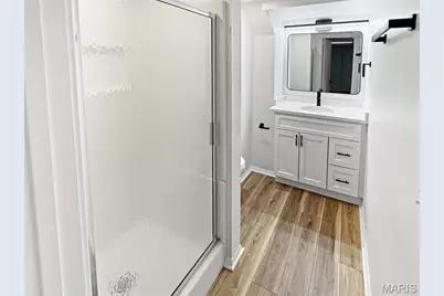 3755 Park Crest Drive, Saint Louis, MO 63125 - Photo 17