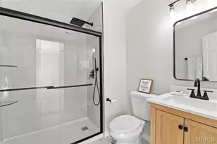 226 Destiny Ct, Wentzville, MO 63385 - Photo 5