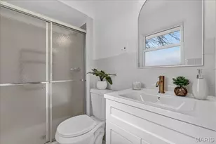 686 Damascus Dr, Saint Louis, MO 63125 - Photo 15