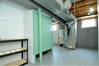 9816 Lakeford Lane, Affton, MO 63123 - Photo 39