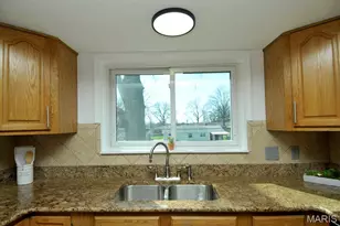 9816 Lakeford Ln, Unincorporated, MO 63123 - Photo 15