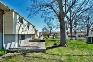 9816 Lakeford Ln, Unincorporated, MO 63123 - Photo 51