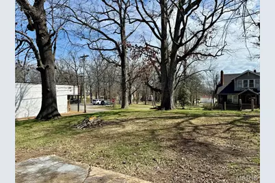645 N 9th Street, Poplar Bluff, MO 63901 - Photo 9