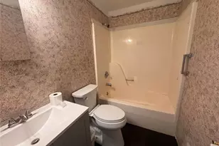 1345 Great Warrior Dr, O'Fallon, MO 63366 - Photo 9