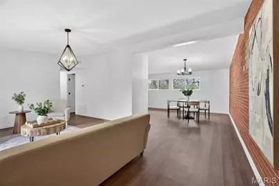 8406 January Avenue, Berkeley, MO 63134 - Photo 9