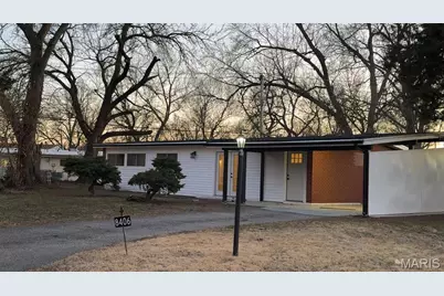 8406 January Avenue, Berkeley, MO 63134 - Photo 1