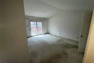 12 Scarlet Oak Ct, Lake Saint Louis, MO 63367 - Photo 9