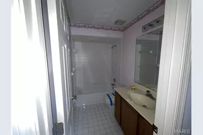 12 Scarlet Oak Court, Lake Saint Louis, MO 63367 - Photo 11