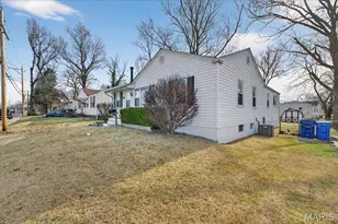 116 Graham Rd, Florissant, MO 63031 - Photo 3