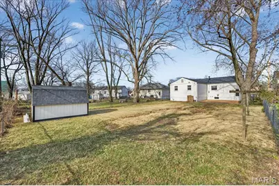 116 Graham Road, Florissant, MO 63031 - Photo 35