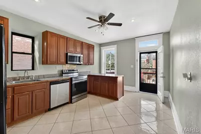 4229 Hartford Street, Saint Louis, MO 63116 - Photo 15