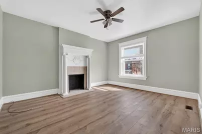 4229 Hartford Street, Saint Louis, MO 63116 - Photo 9