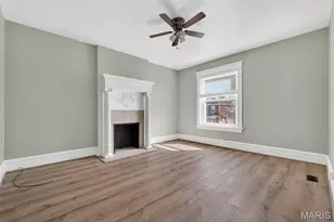 4229 Hartford St, Saint Louis, MO 63116 - Photo 9