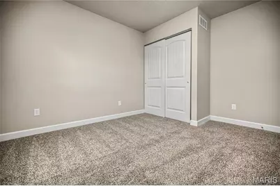 614 T Box Drive, Saint Clair, MO 63077 - Photo 21