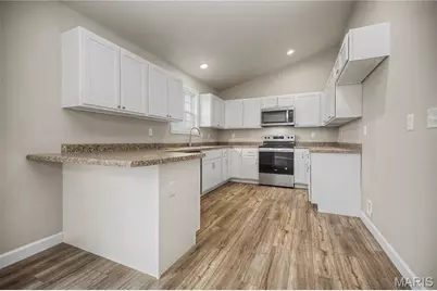 614 T Box Drive, Saint Clair, MO 63077 - Photo 11