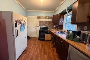 303 W Neat St, Poplar Bluff, MO 63901 - Photo 3