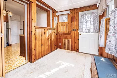 5418 Milentz Avenue, Saint Louis, MO 63109 - Photo 17