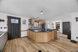 17007 Dogwood Dr, Lebanon, MO 65536 - Photo 7