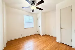 5821 Sunshine Dr, Saint Louis, MO 63109 - Photo 7