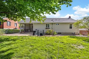 1901 W Adams St, Saint Charles, MO 63301 - Photo 41