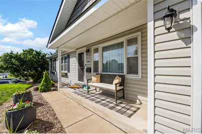 1901 W Adams Street, Saint Charles, MO 63301 - Photo 5