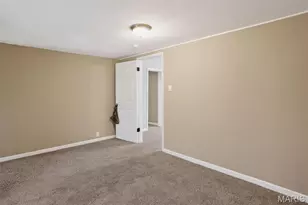 7247 St Andrews Pl, Saint Louis, MO 63121 - Photo 21