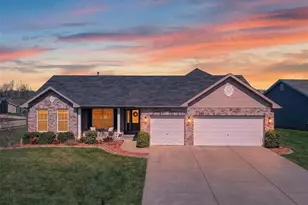 401 Shady River Dr, Saint Paul, MO 63366 - Photo 1