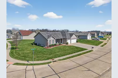 401 Shady River Drive, Saint Paul, MO 63366 - Photo 5