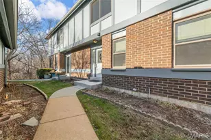 13112 Royal Pines Dr, Saint Louis, MO 63146 - Photo 3