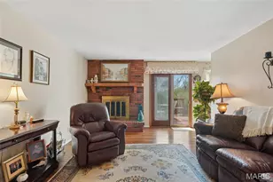 5776 Karamar Dr, Unincorporated, MO 63128 - Photo 9