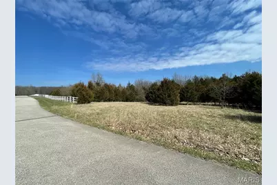 2107 Meadow Oaks Drive, Innsbrook, MO 63390 - Photo 1