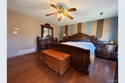 719 White Dogwood Court, Saint Clair, MO 63077 - Photo 15