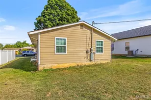 110 5th St, Park Hills, MO 63601 - Photo 5