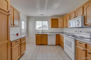 1865 Black Oak Dr, Farmington, MO 63640 - Photo 5