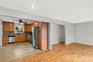 105 Lavernel Dr, Fenton, MO 63026 - Photo 9