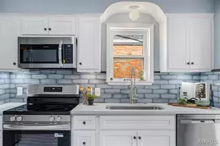 9018 Kathleen Ave, Wilbur Park, MO 63123 - Photo 11