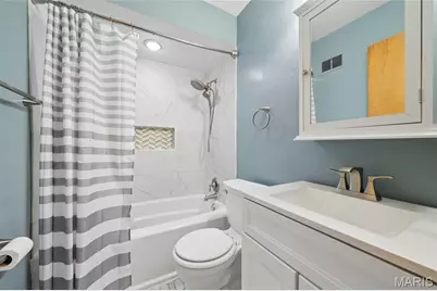705 S Lafayette Street, Florissant, MO 63031 - Photo 21