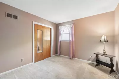 705 S Lafayette Street, Florissant, MO 63031 - Photo 17