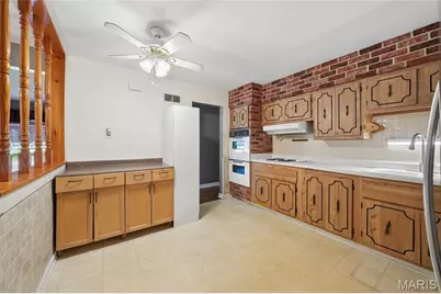 705 S Lafayette Street, Florissant, MO 63031 - Photo 11