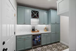 7447 York Dr, Clayton, MO 63105 - Photo 13