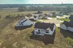 619 Schapers Ct, Moscow Mills, MO 63362 - Photo 45