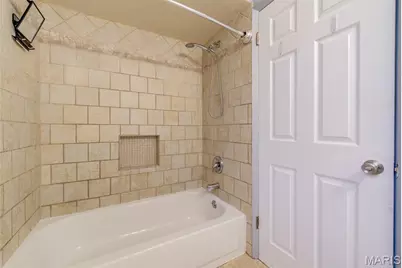 125 Koeln Avenue, Saint Louis, MO 63111 - Photo 17