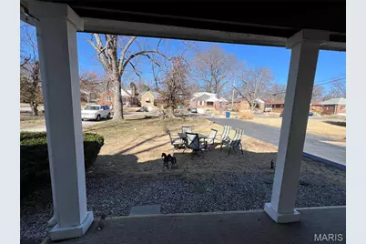 9060 Patrick Drive, Saint John, MO 63114 - Photo 13