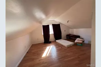 9060 Patrick Drive, Saint John, MO 63114 - Photo 11